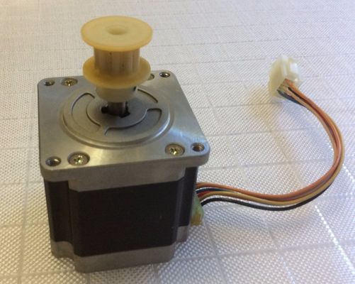 Chine Pièce de minilab du MOTEUR de PROGRESSION de SANYO DENKI 103H7123-0658 fournisseur