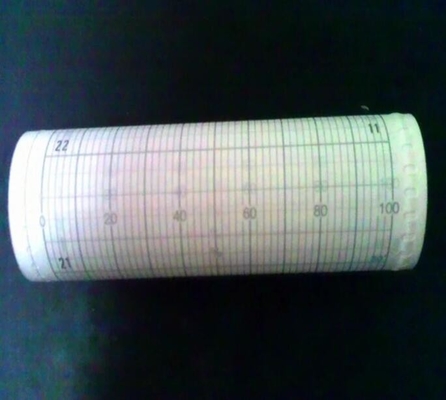 Le papier graphique GD128971U040 pour CHESSELL/EUROTHERM 410 est utilisé.141,024,103 papier d'enregistrement à rouleaux de 120 mm fournisseur