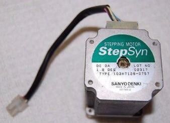 FRONTIÈRE MINILAB 118C913533 de FUJI/MOTEUR de PROGRESSION de 118C913533B SANYO DENKI 103H7126-0757 fournisseur
