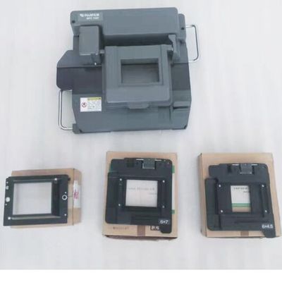 le tunnel négatif de miroir de transporteur du transporteur 135F MFC10Y de 6X4.5 6X6 6X7 6X9 240 pour le scanner de film SP2000 a employé fournisseur